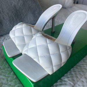 Bottega Veneta Padded Leather Sandals 38 Size